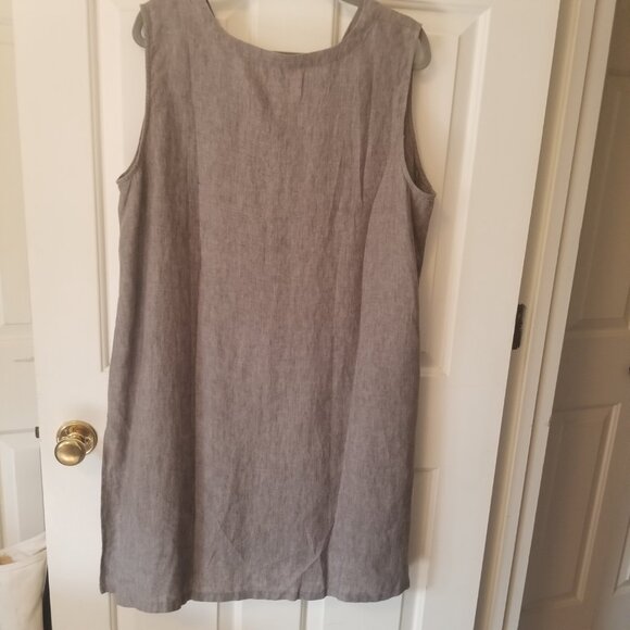EILEEN FISHER NWT "V Neck Long Top" XL - Picture 3 of 7